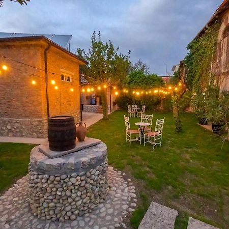 Intown Guesthouse Shkodër 外观 照片