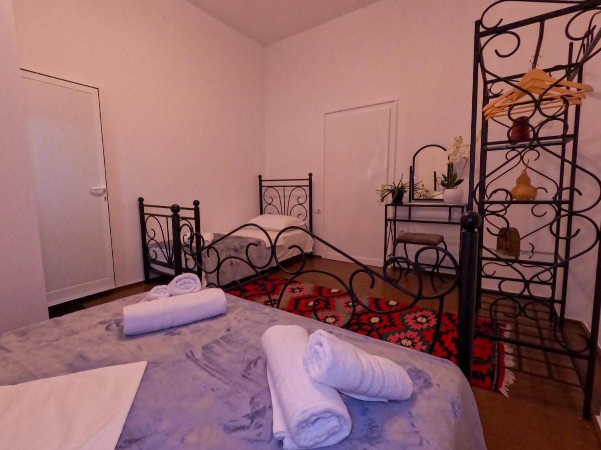 Intown Guesthouse Shkodër 外观 照片
