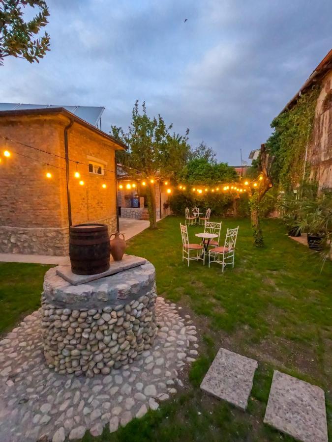 Intown Guesthouse Shkodër 外观 照片
