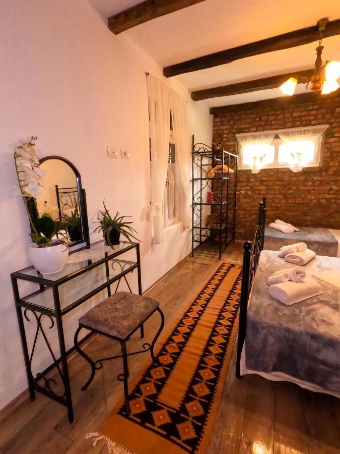 Intown Guesthouse Shkodër 外观 照片