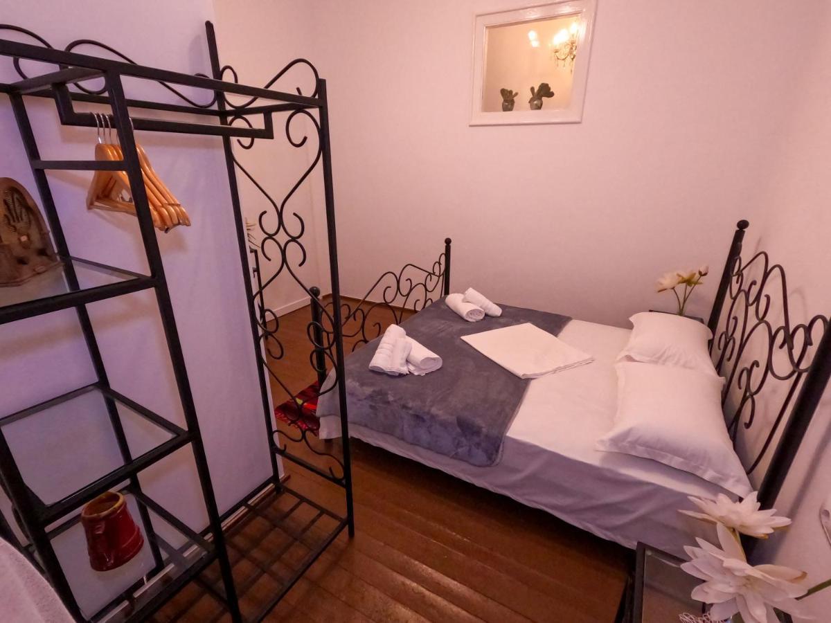 Intown Guesthouse Shkodër 外观 照片