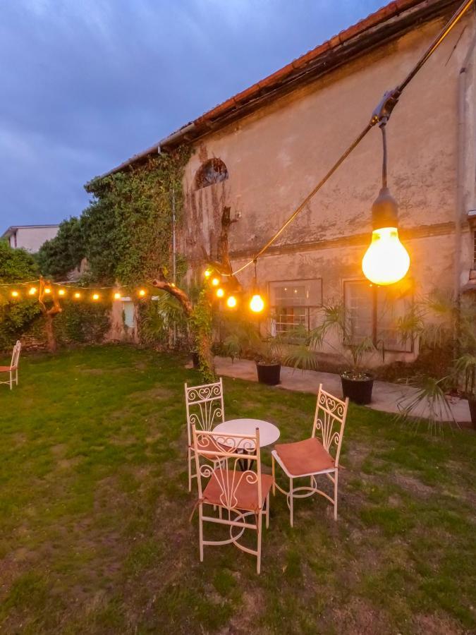 Intown Guesthouse Shkodër 外观 照片