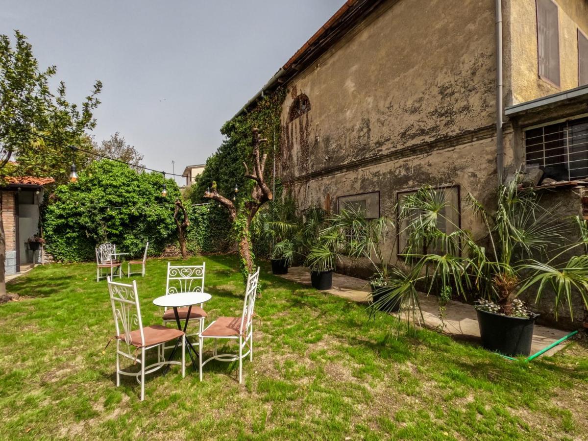 Intown Guesthouse Shkodër 外观 照片