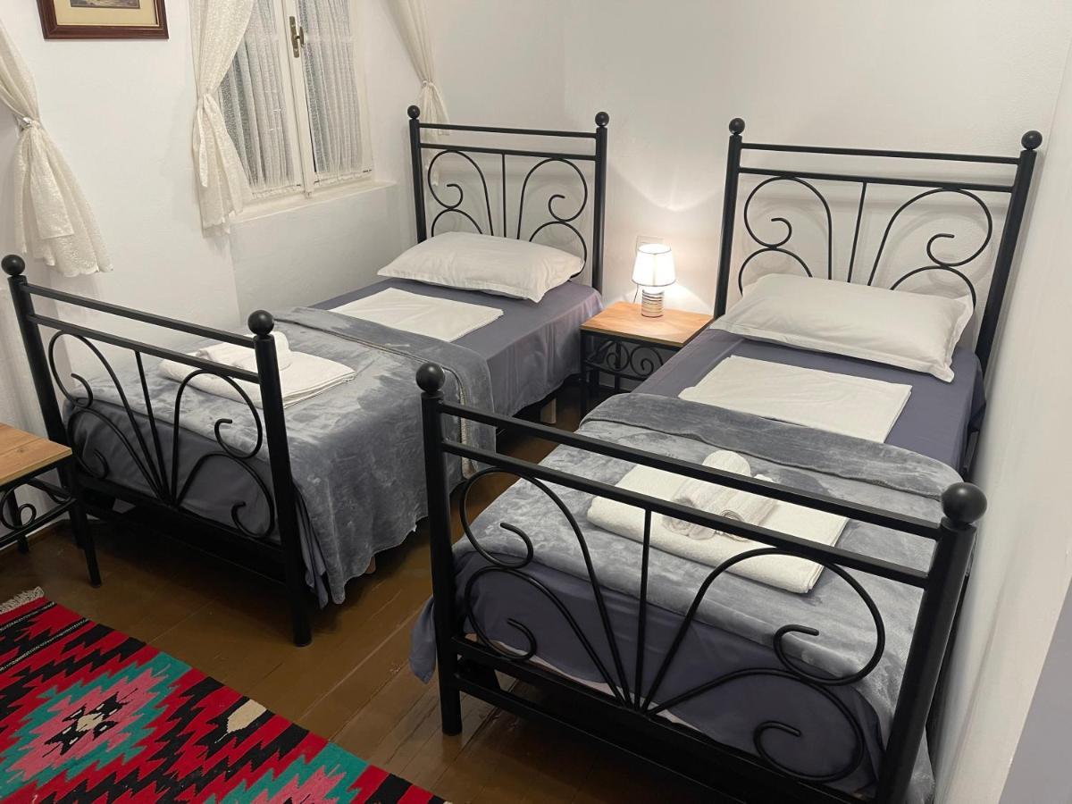 Intown Guesthouse Shkodër 外观 照片