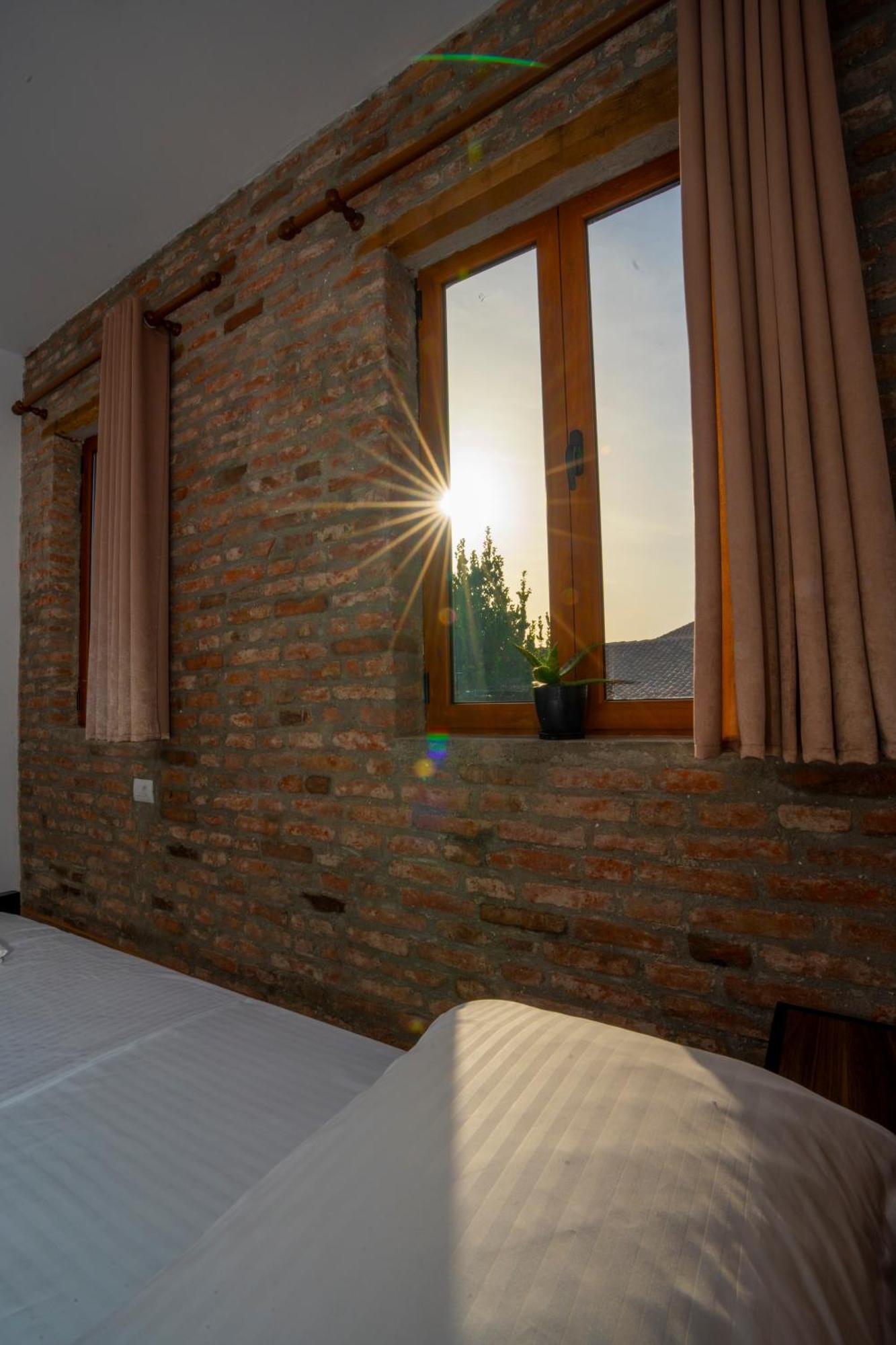 Intown Guesthouse Shkodër 外观 照片
